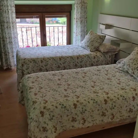 La De Faustina Penzion *