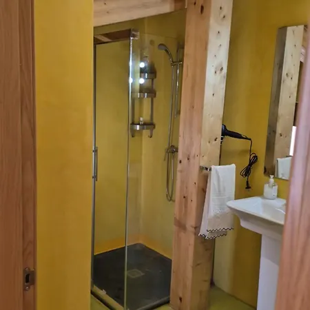 La De Faustina Naveda (Cantabria)