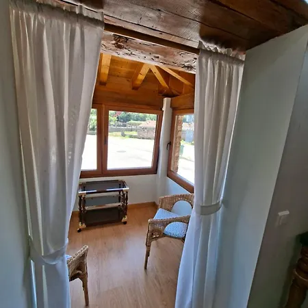 La De Faustina Inn Naveda (Cantabria)