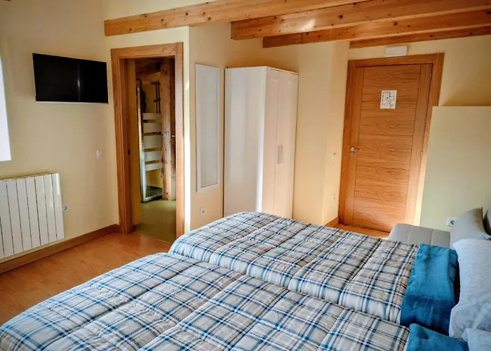 La De Faustina * Naveda (Cantabria)